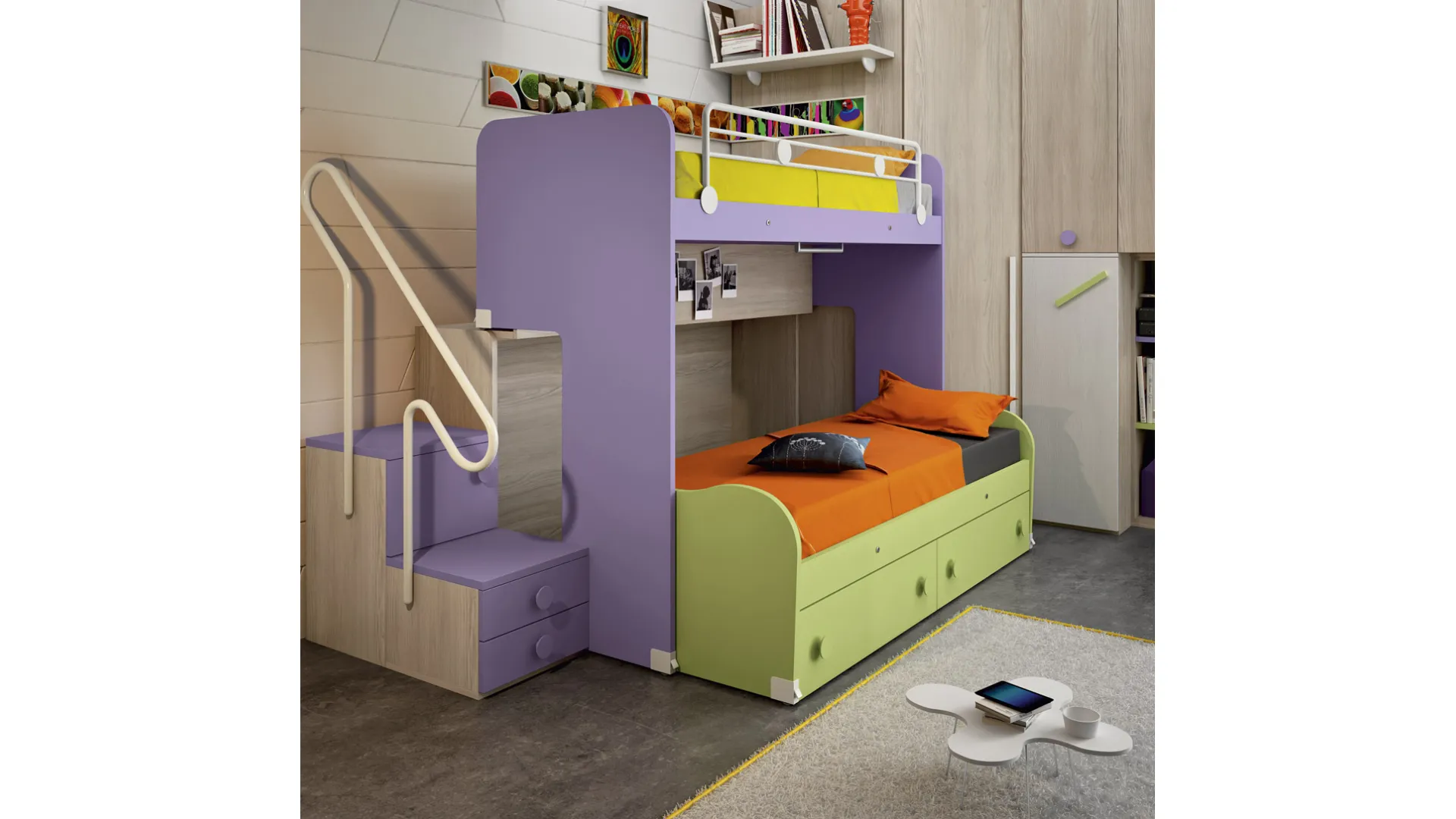 Small bedroom with pull-out bed