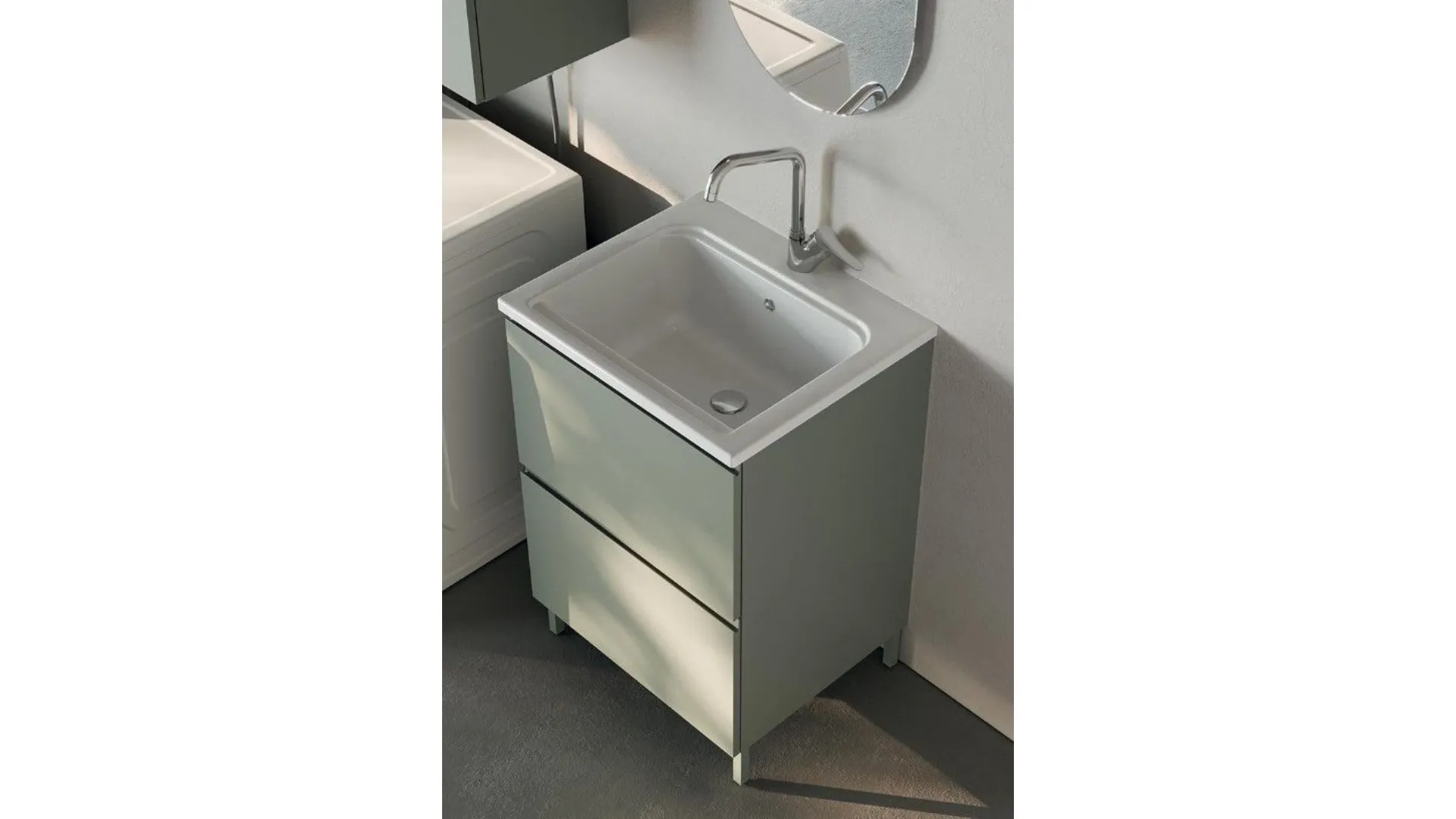 LG002 Laundry Cabinet