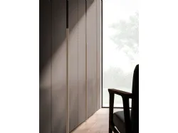 Swinging wardrobe with soap dish door and dedicated handle 400x260cm.