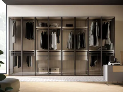 Skeleton cabinet with glass doors, with internal passing sides and external glass sides.