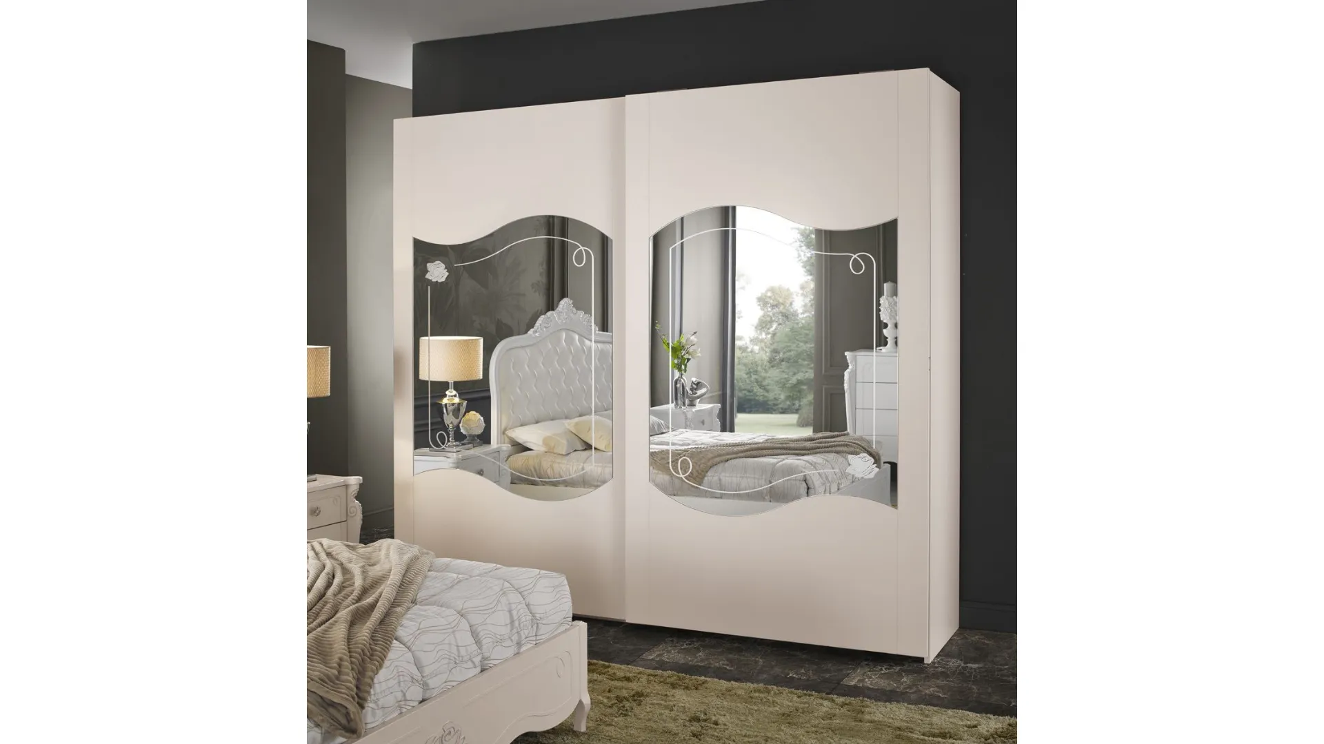 Double bedroom complete in classic style, with LED light mirror.