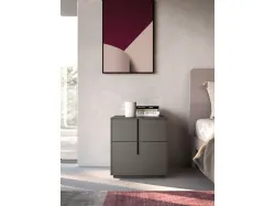 Modern double bedroom with designer bed and customizable night group in finishes.