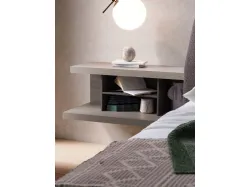 Double bedroom complete with Zefiro bed with characteristic retro bed elements.