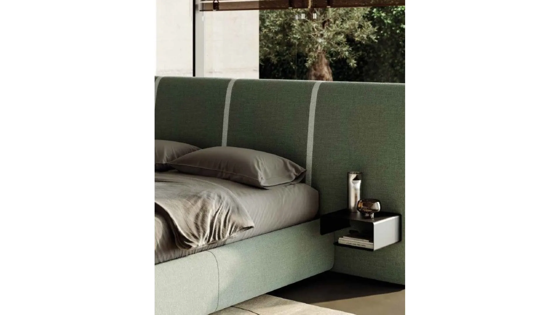 BLAZER bed with storage
