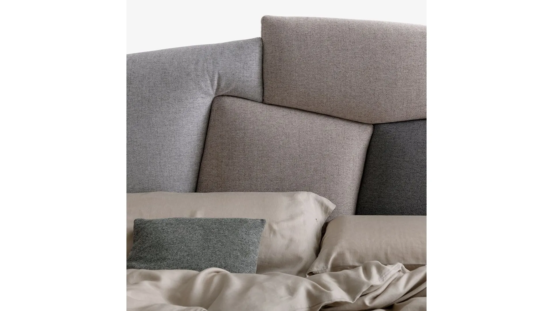 Double bed FANTASY with structural base