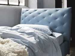 Modern matrimonial Ever night bed, available in various finishes of eco-leather, leather or fabrics.