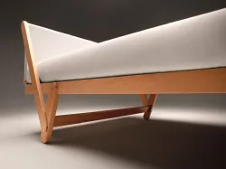 Noctis Tolò double bed designed by architect Vittorio Prato, with fabric headboard.