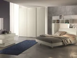 Complete bedroom