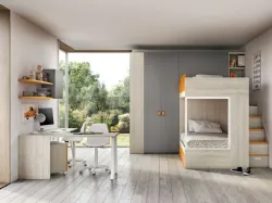 Modern bedroom with bunk bed, a space-saving and efficient room.