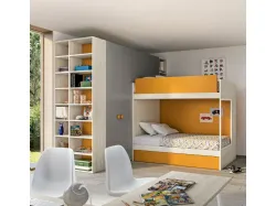 Modern bedroom with bunk bed, a space-saving and efficient room.