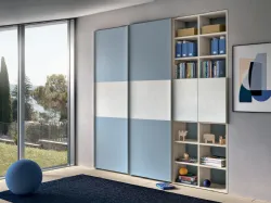 Modern, functional and stylish children's bedroom, with a study corner.