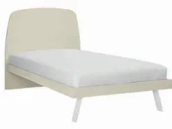 Queen size bed with shaped headboard and inclined feet made of high-quality materials 200x90