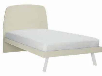 Queen size bed with shaped headboard and inclined feet made of high-quality materials 200x90