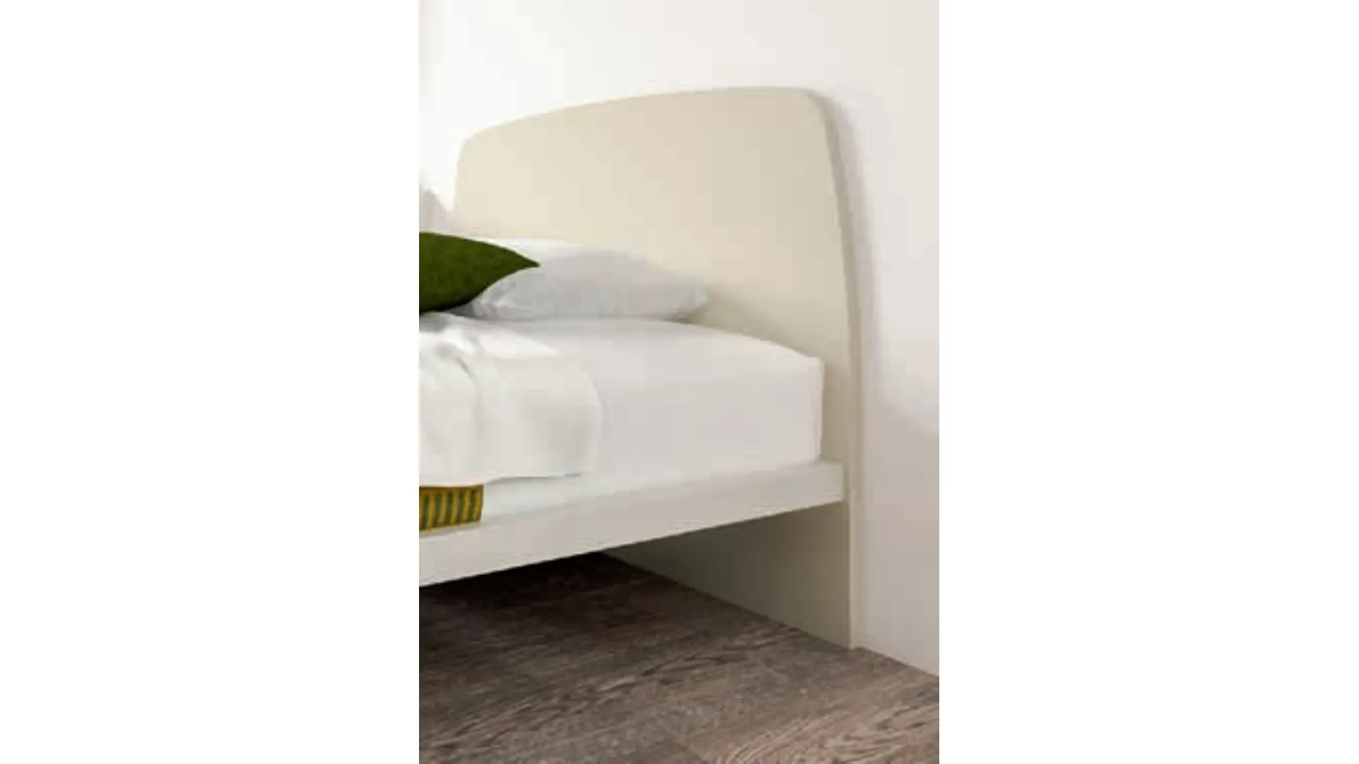 Queen bed with curved headboard and inclined feet made with high-quality materials 200x90.