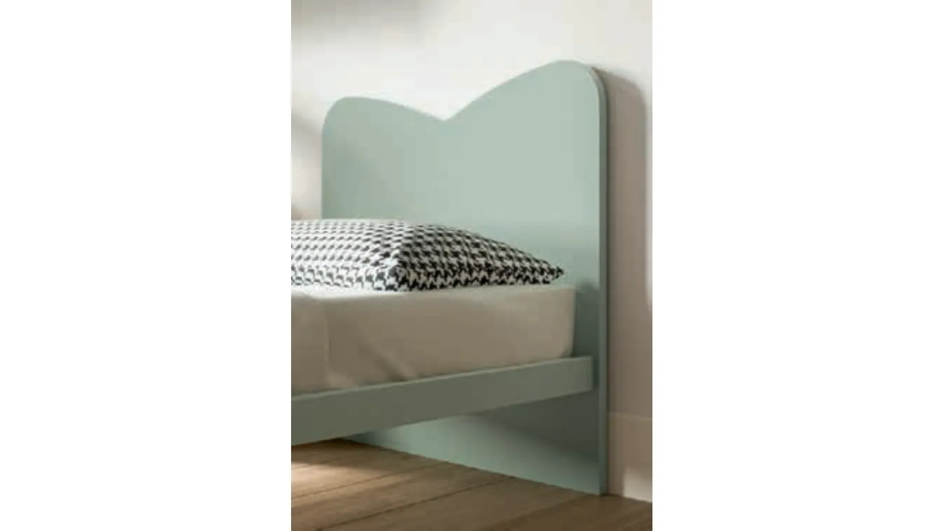 Modern single bed with shaped headboard and square feet 200x90