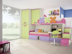 Space-saving colored bedroom