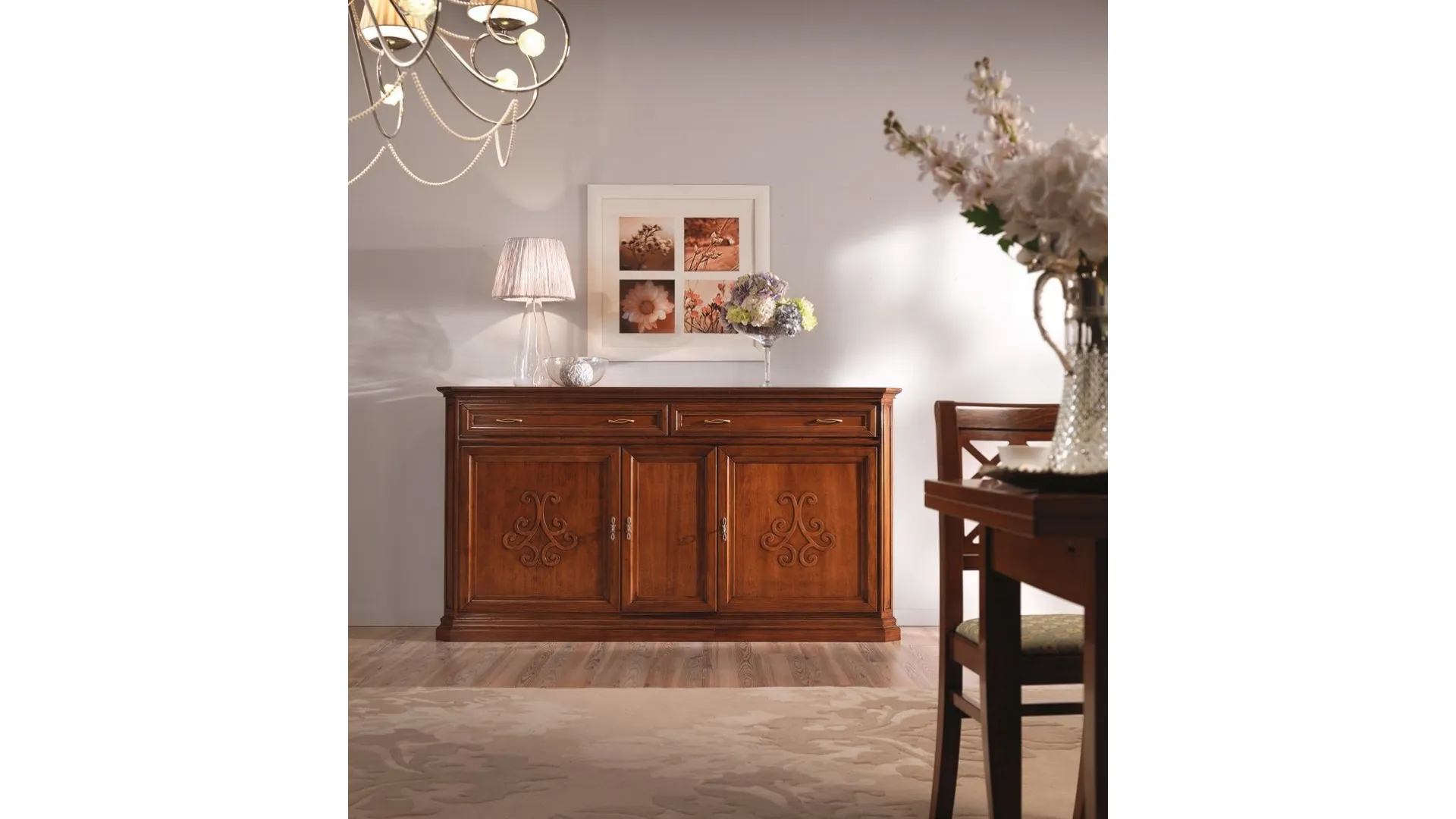 Classic style belief with relief in Walnut or Ash wood.