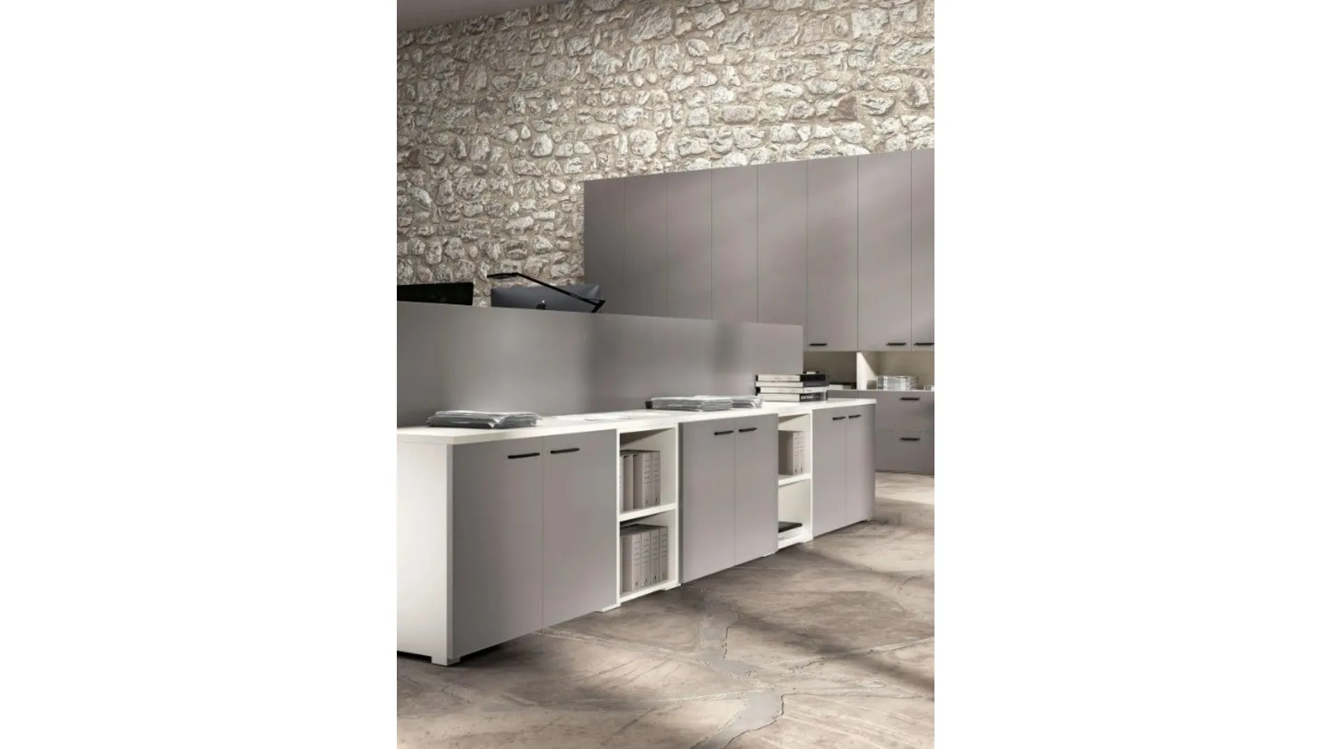 OFFICE U08 - OPERATIONAL