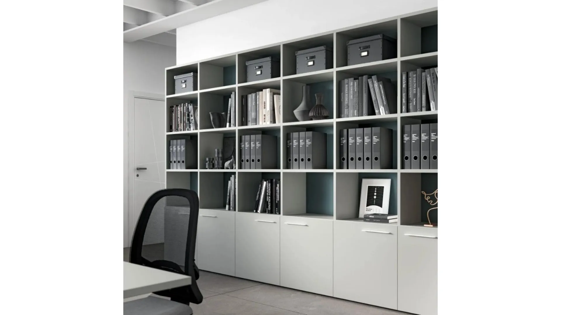 OFFICE U10 - OPERATIONAL