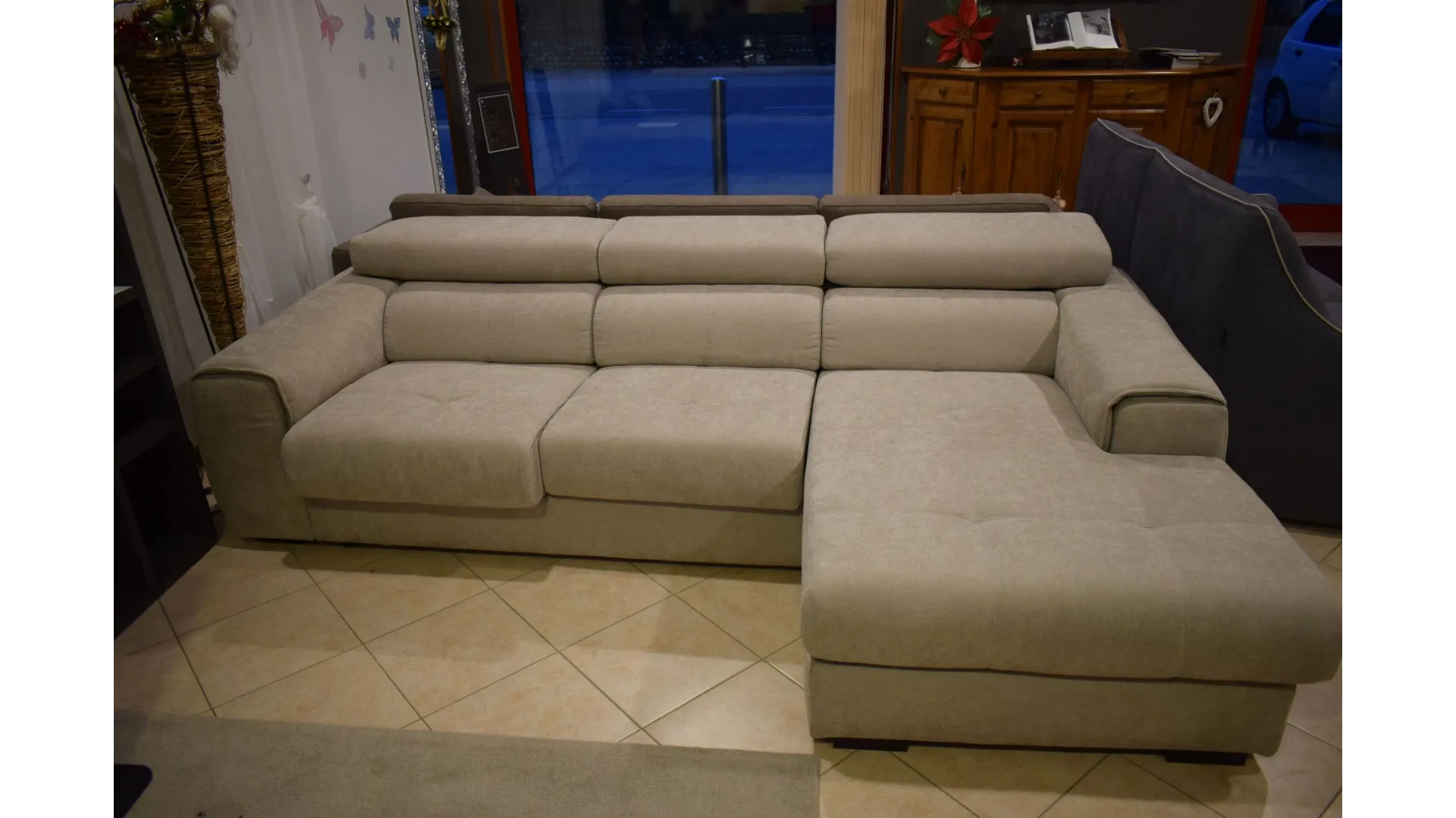 Beth sofa