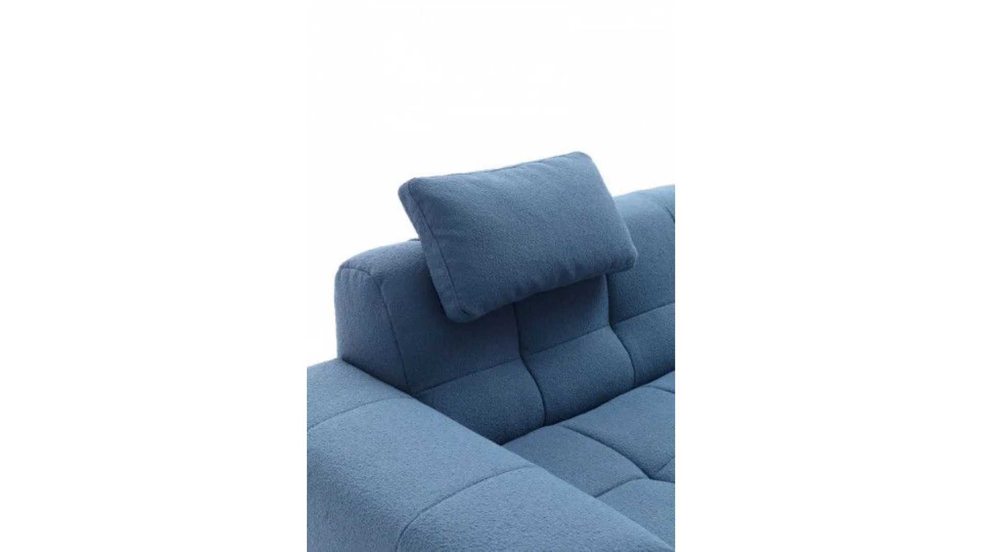 Fabric modular sofa in various finishes, excellent quality materials.