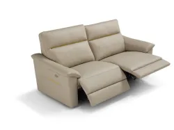 Fabric sofa with low feet and the possibility of reclining movements
