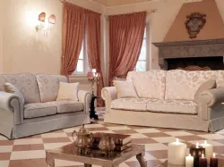 Windsor sofa