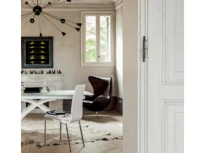 Contemporary desiner table made in Italy branded Tonin Casa