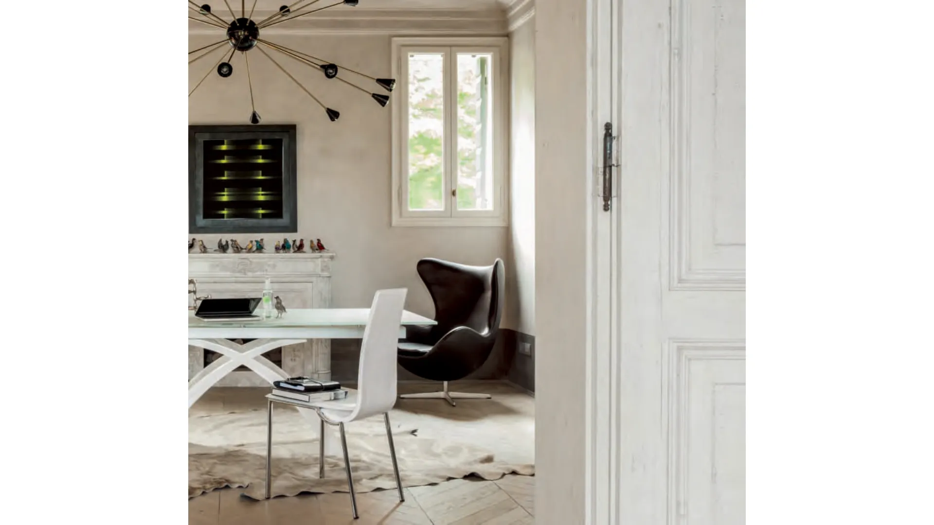 Contemporary desiner table made in Italy branded Tonin Casa