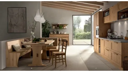 WOOD kitchen with framed oak door