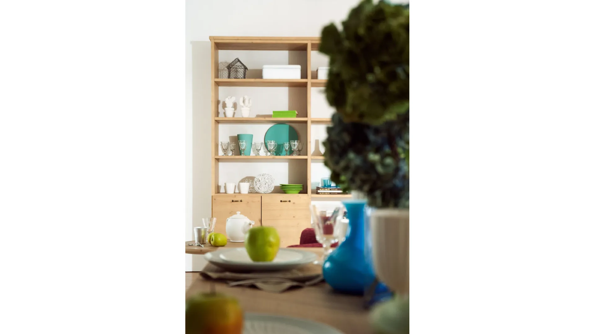 C1 composition kitchen in wood