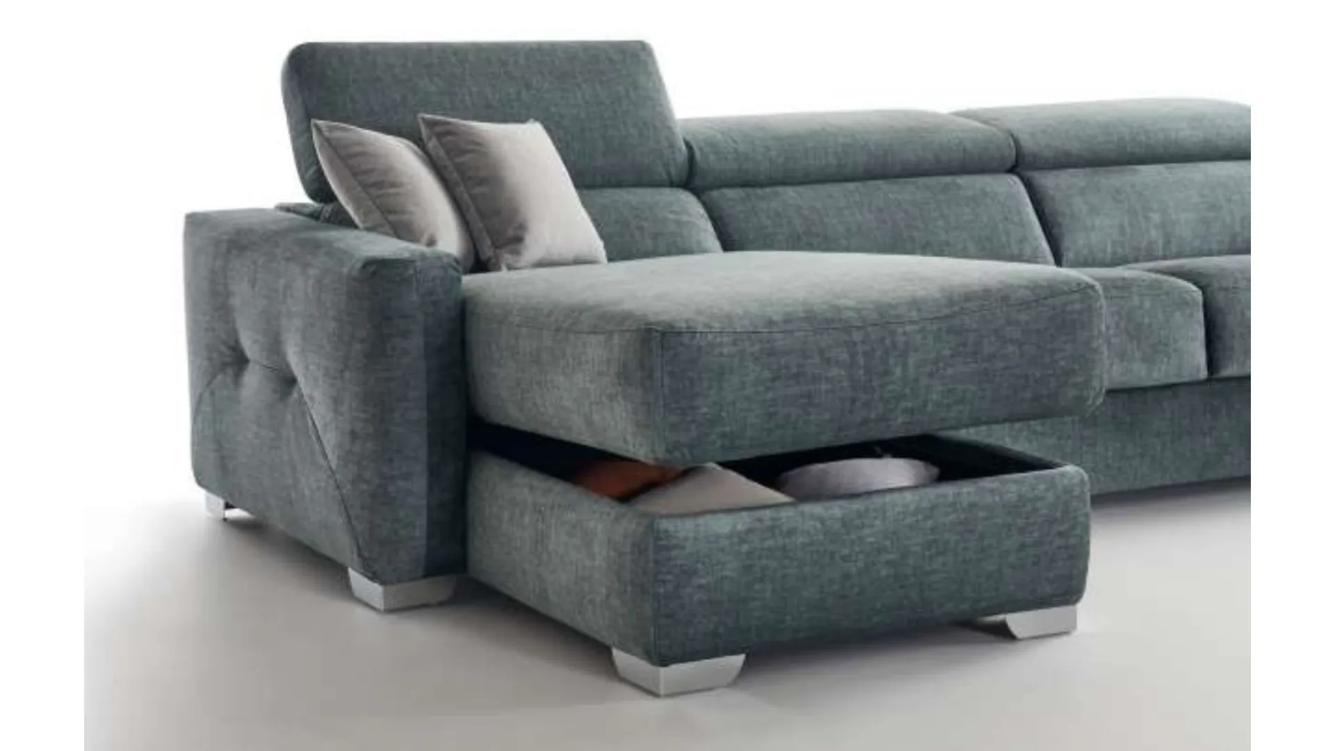 Roma sofa with chaise