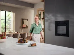 Miele H2861B Multifunction Oven, class A+.