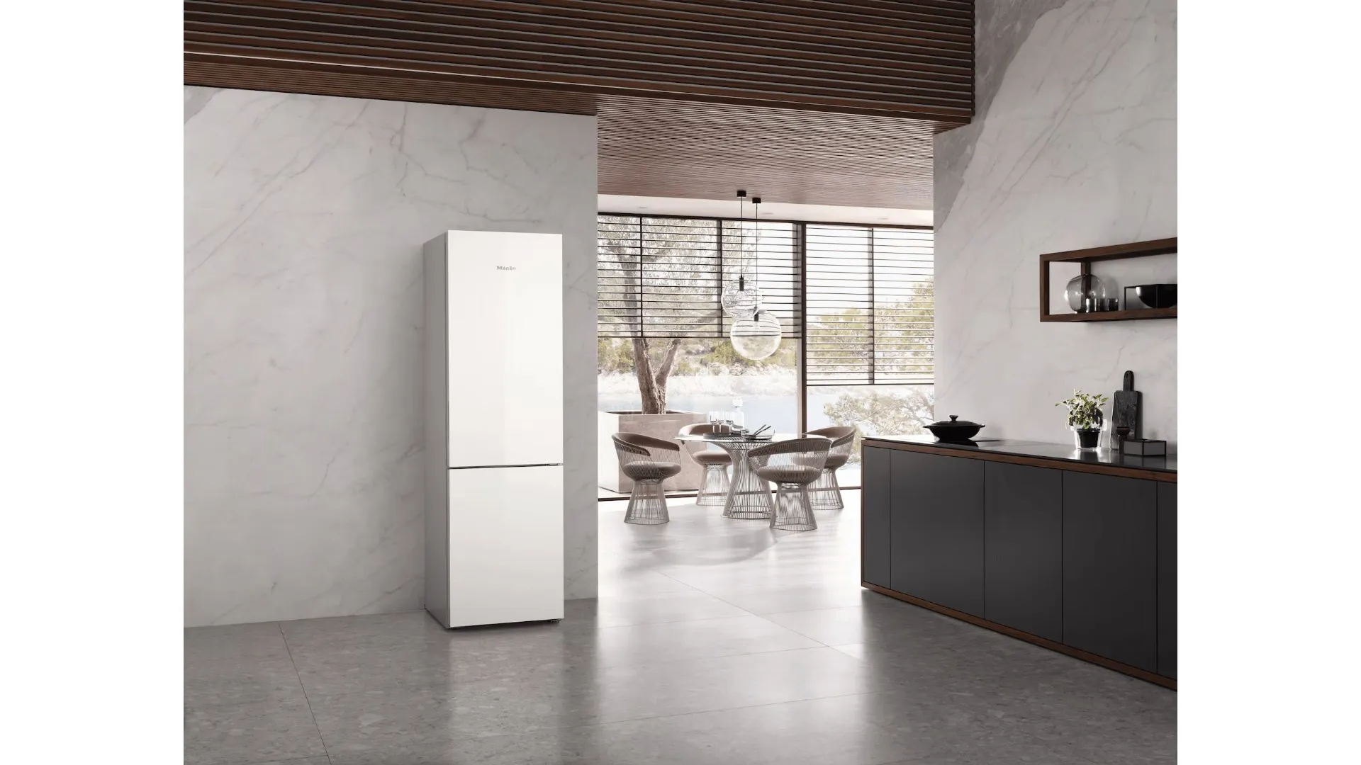 Miele fridge-freezer with Brilliant White glass design KFN4898AD