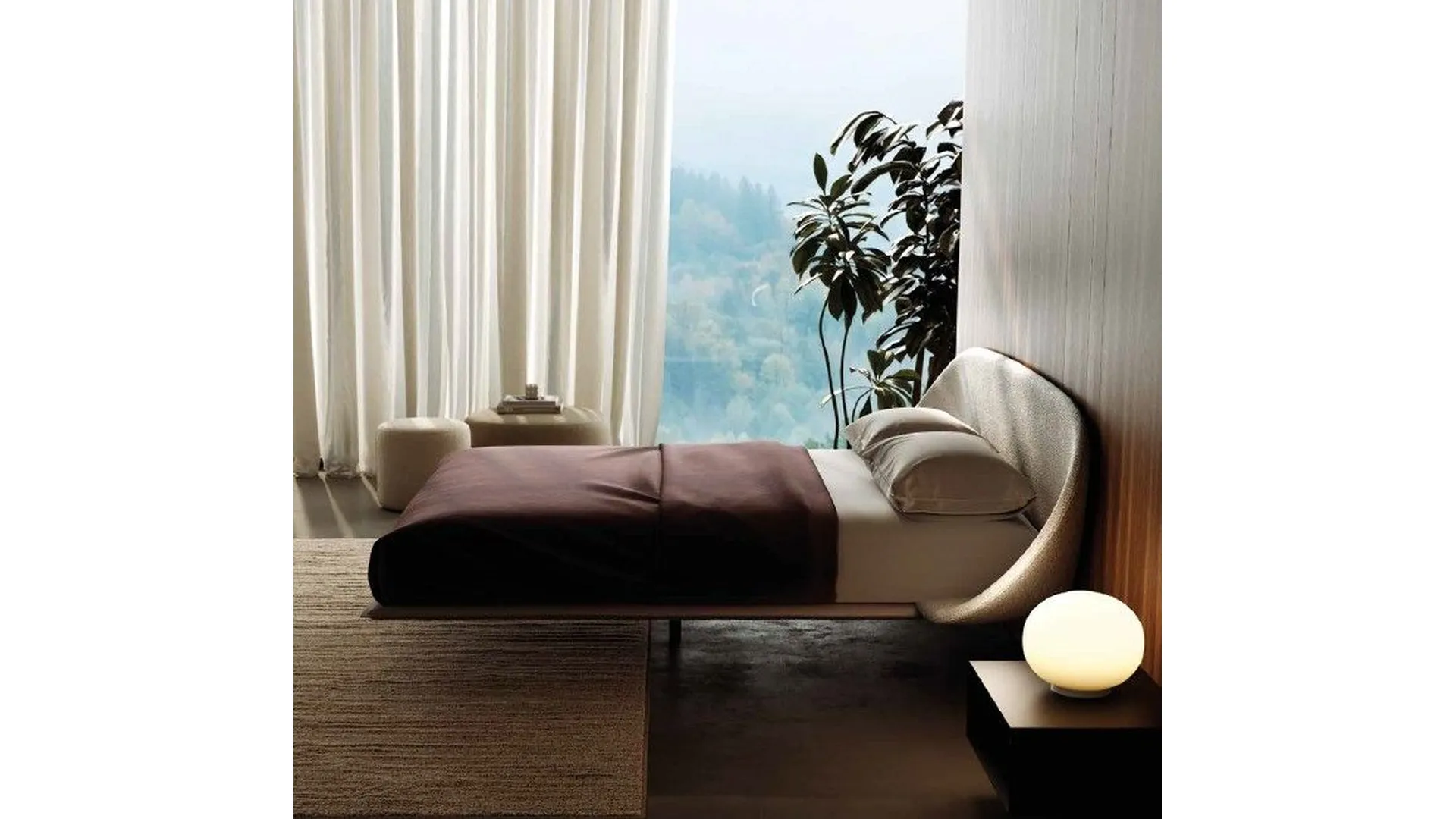 FLAMANT upholstered bed