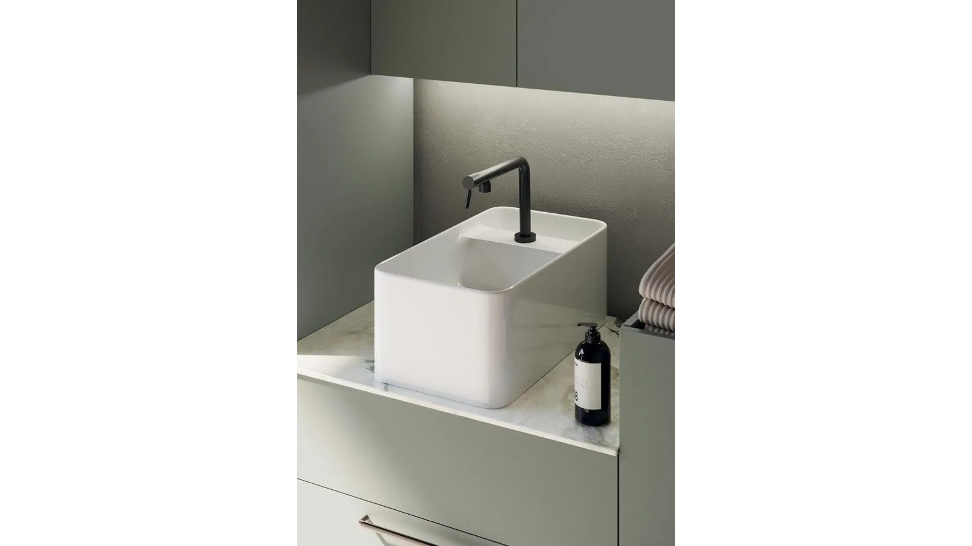 Laundry unit LD004