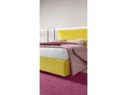 Silene bed with linear headboard softened by light lateral folds