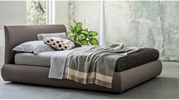 Bombay Double Bed