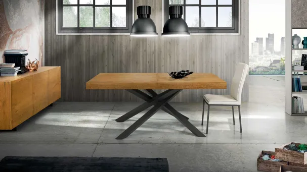 Oak veneered knotty extendable table